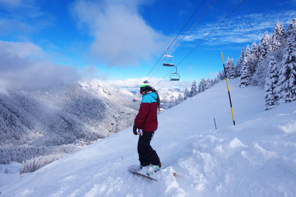 Snowboarding - Winter camping in Puy de Dôme