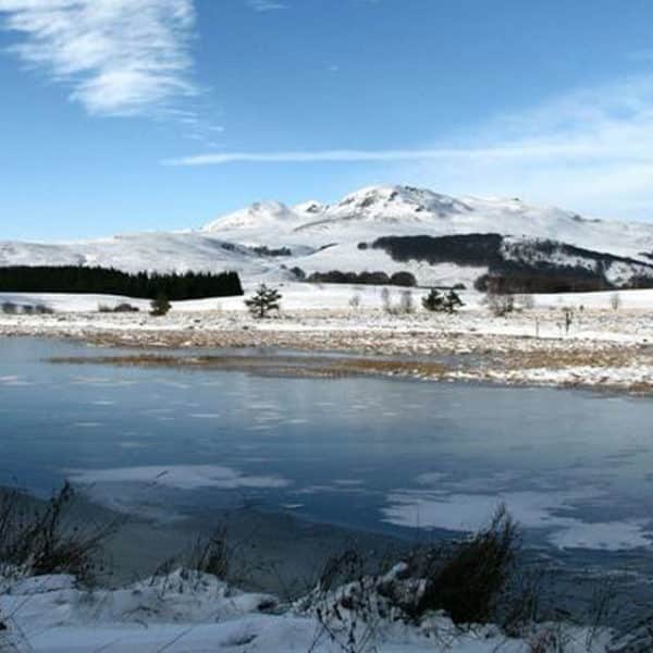 Camping near Lac Chauvet in winter